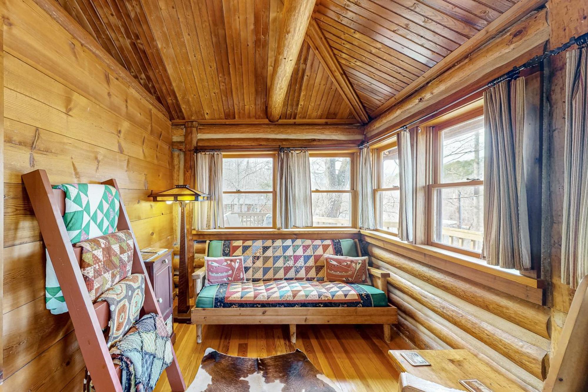 Lake Lucerne - Treehouse Cabin #01 유레카 스프링스 외부 사진